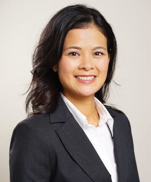 Dr. Jennifer Le, Oakville Dentist